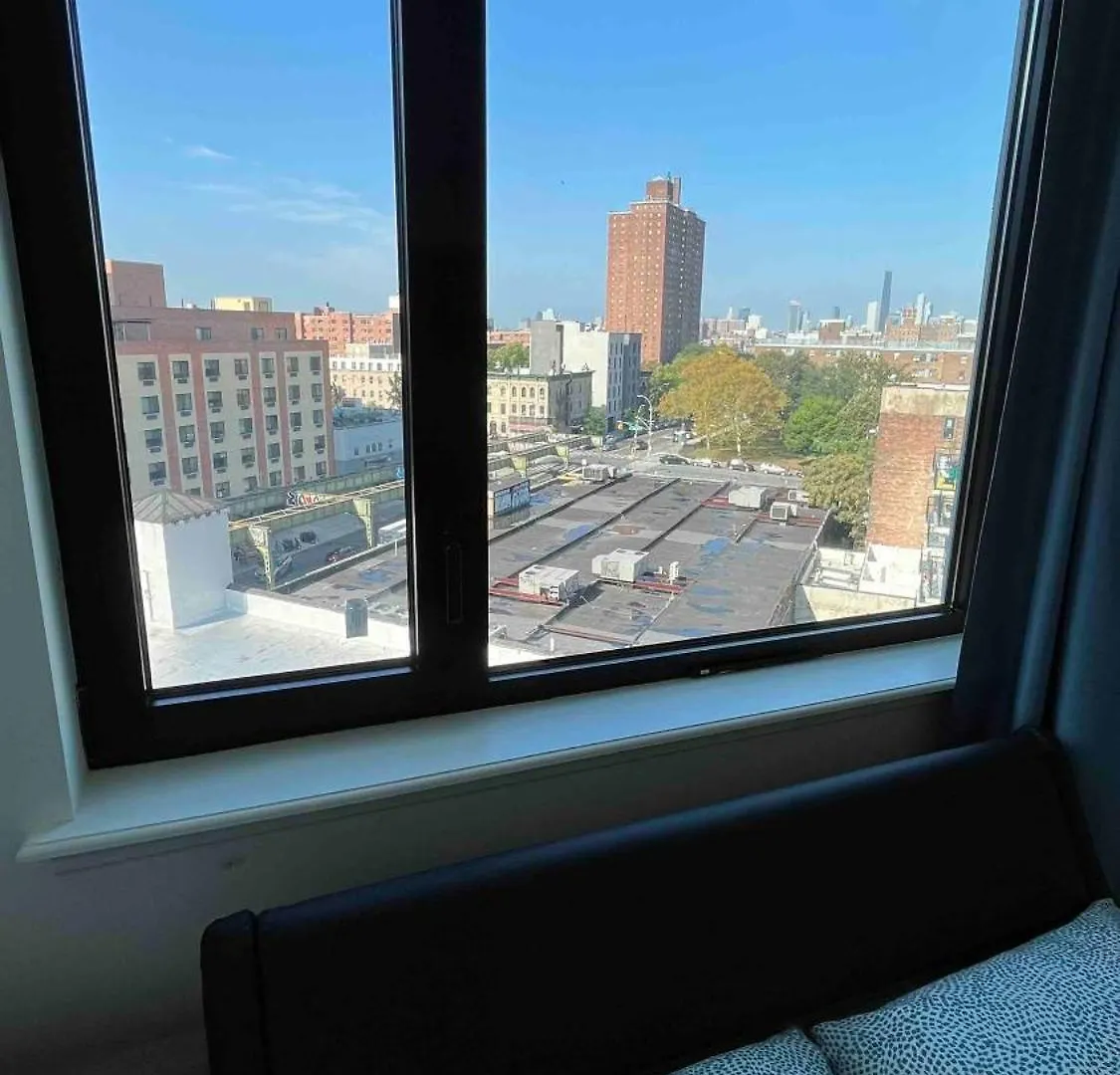 Near Manhattan Spacious Stunning New Modern Penthouse 3-Bedroom Apartment New York