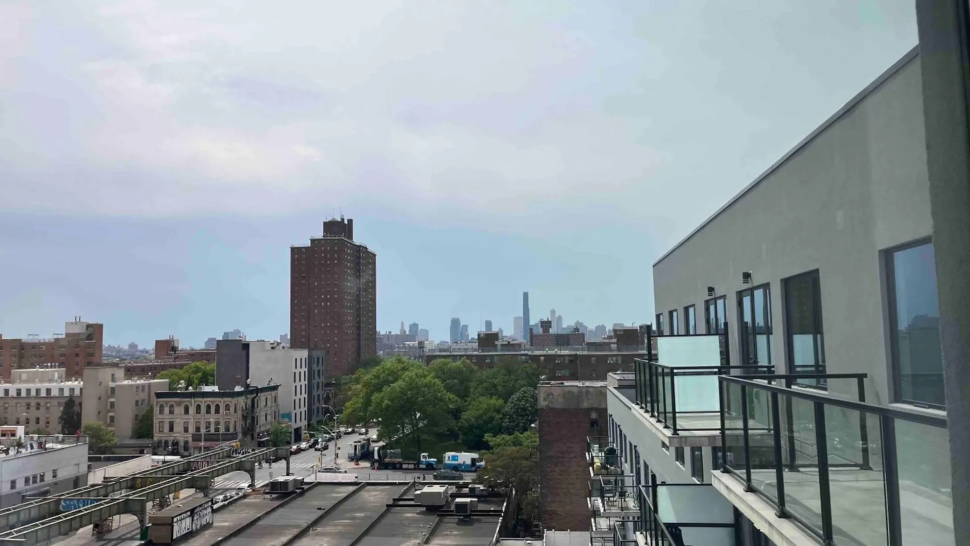 Near Manhattan Spacious Stunning New Modern Penthouse 3-Bedroom Apartment New York 0*,  United States